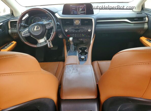 2T2HZMAA8NC246262 2022 LEXUS RX Серебряный Вид панели приборов