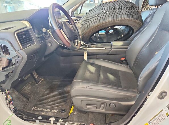 2T2HZMDA1NC356503 2022 LEXUS RX White წინა სალონის ხედი