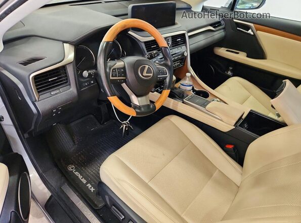 2T2HZMDA3MC265568 2021 LEXUS ES Silver Dashboard view