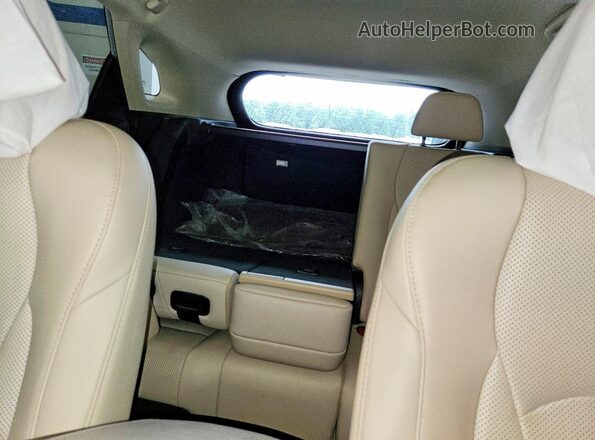 2T2HZMDA3MC265568 2021 LEXUS ES Silver Rear seats view