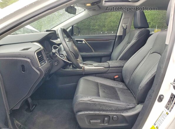 2T2HZMDA4NC327772 2022 LEXUS RX White Widok wnętrza z przodu