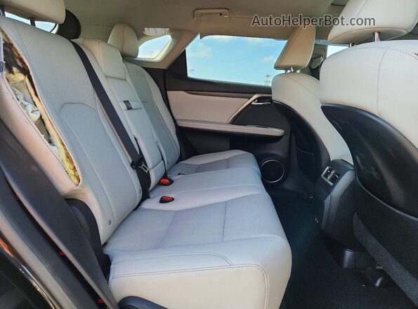 2T2HZMDA4NC365888 2022 LEXUS RX Black Widok wnętrza z tyłu
