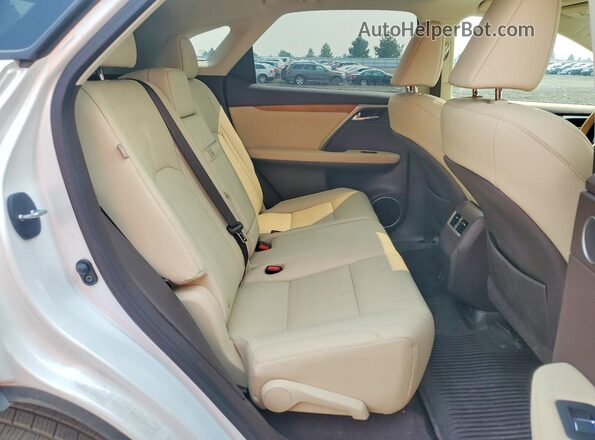 2T2HZMDA8LC227350 2020 LEXUS RX White Vista interior trasera