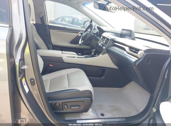 2T2ZZMCA2GC005690 2016 LEXUS RX 350 Gray Front interior view