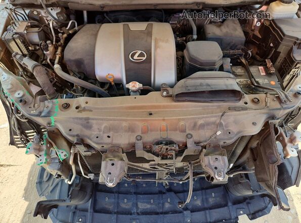 2T2ZZMCA2JC113847 2018 LEXUS RX Gold Widok wnętrza z tyłu