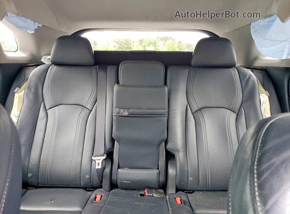 2T2ZZMCA2KC124042 2019 LEXUS RX White Widok tylnych siedzeń
