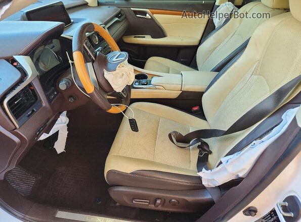 2T2ZZMCA8JC096035 2018 LEXUS RX Белый Вид салона спереди