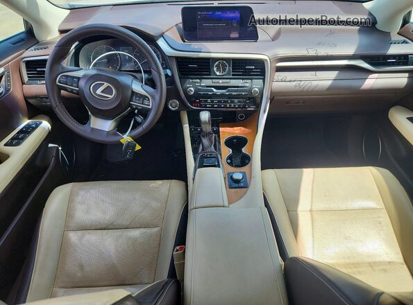 2T2ZZMCA9HC046724 2017 LEXUS RX Белый Вид панели приборов