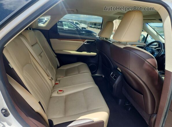 2T2ZZMCA9HC046724 2017 LEXUS RX Белый Вид задней части салона