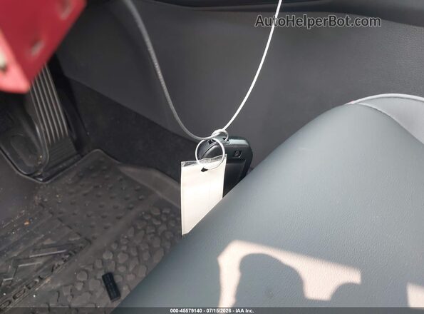 2T36CRAV1TW054701 2026 TOYOTA RAV4 Green Вид панелі приладів
