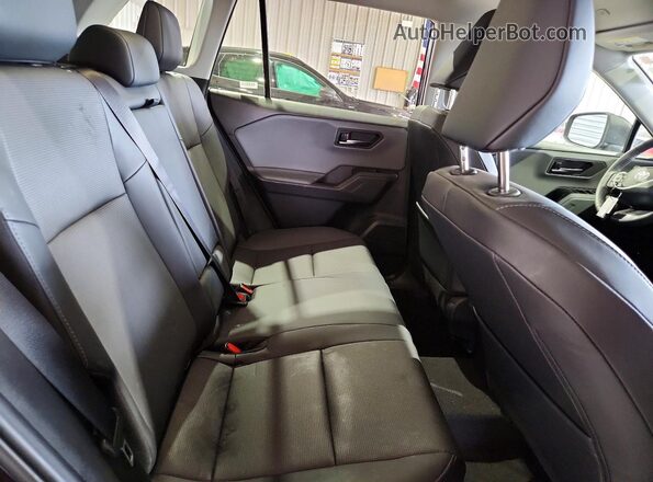 2T36CRAV2TC019117 2026 TOYOTA RAV4 Black Widok wnętrza z tyłu