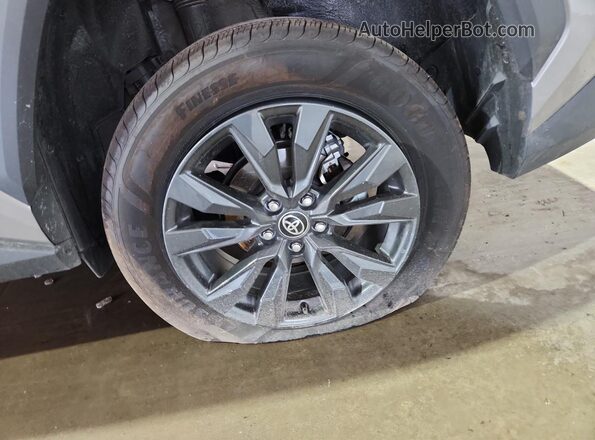 2T36CRAV5TC009620 2026 TOYOTA RAV4 Gray 