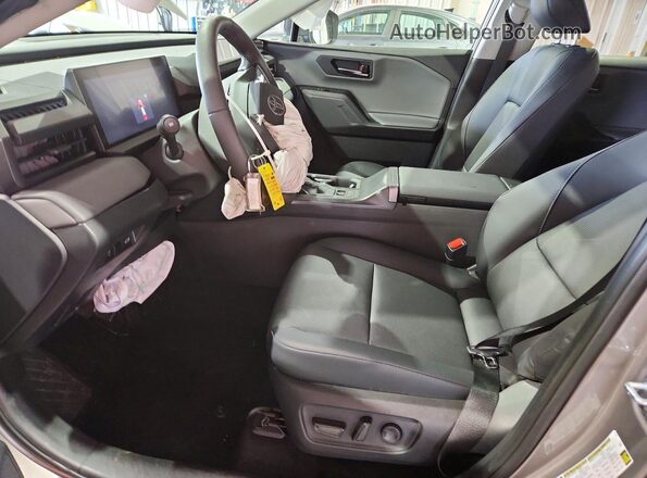2T36CRAV5TC009620 2026 TOYOTA RAV4 Gray Vista interior delantera