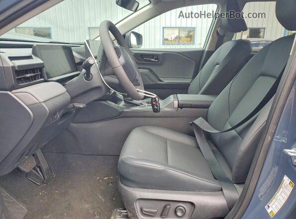 2T36CRAV7TC004323 2026 TOYOTA RAV4 Blue Vista interior delantera
