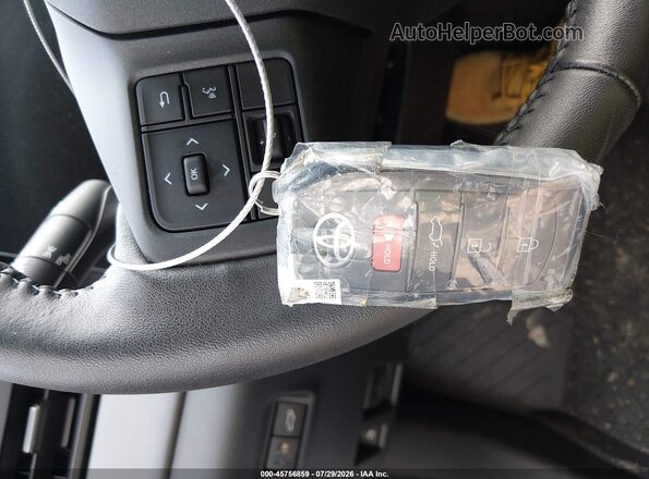 2T36CRAV7TW037787 2026 TOYOTA RAV4 White Widok deski rozdzielczej