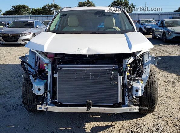 2T36CRAV8TC004038 2026 TOYOTA RAV4 White Front view