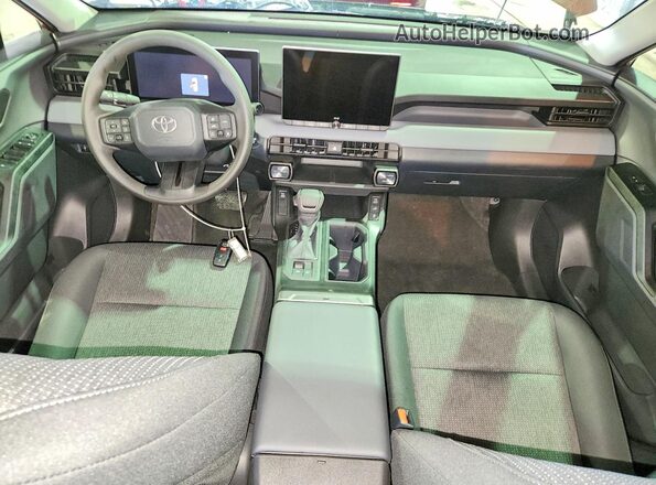 2T36CRAV8TW011053 2026 TOYOTA RAV4 Red Вид панелі приладів