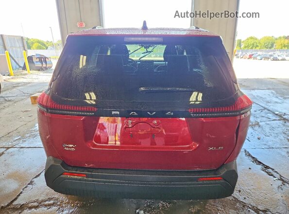 2T36CRAV8TW043873 2026 TOYOTA RAV4 Red Rear view