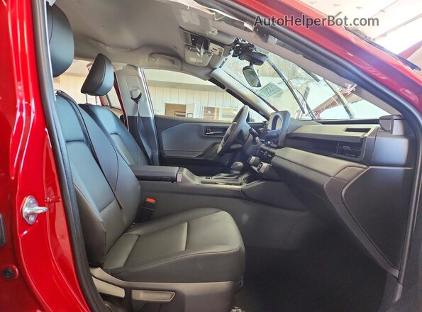 2T36CRAV8TW043873 2026 TOYOTA RAV4 Red Front interior view