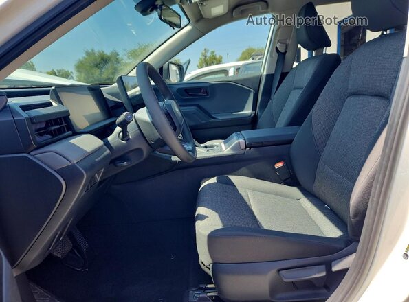 2T36CRAV9TC008437 2026 TOYOTA RAV4 White Front interior view