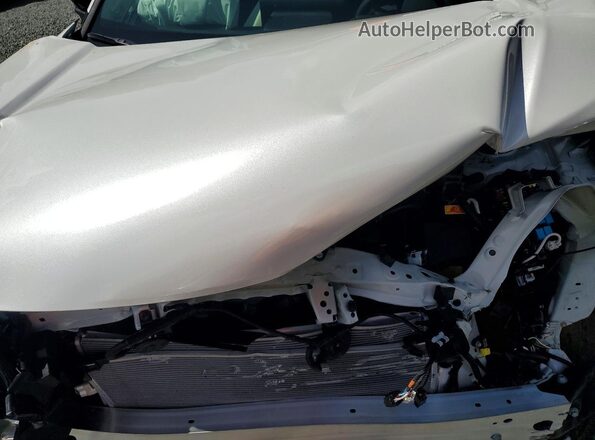 2T36CRAV9TW010302 2026 TOYOTA RAV4 White უკანა სალონის ხედი
