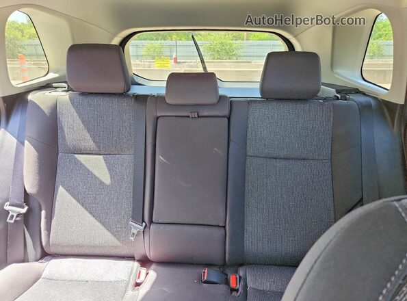 2T36CRAVXTC008589 2026 TOYOTA RAV4 Gray Vista de los asientos traseros