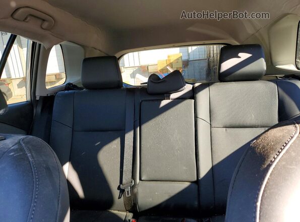 2T36CRAVXTW008008 2026 TOYOTA RAV4 Gray Հետևի նստատեղերի տեսք