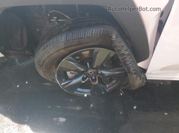 2T36DRBV8TW015048 2026 TOYOTA RAV4 Белый Панорамный вид салона 360°