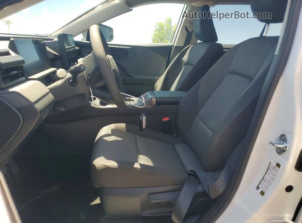 2T36DRBV8TW015048 2026 TOYOTA RAV4 Белый Вид салона спереди
