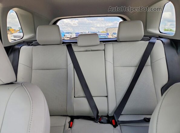 2T36DRBV9TC003945 2026 TOYOTA RAV4 Синий Вид задних сидений