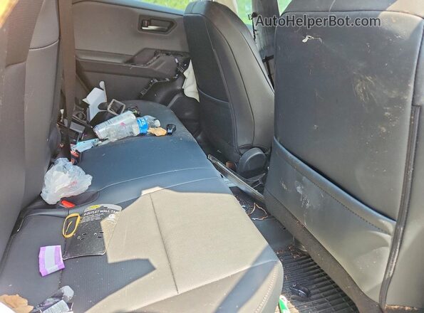 2T36DRBVXTC002402 2026 TOYOTA RAV4 Gray Rear interior view