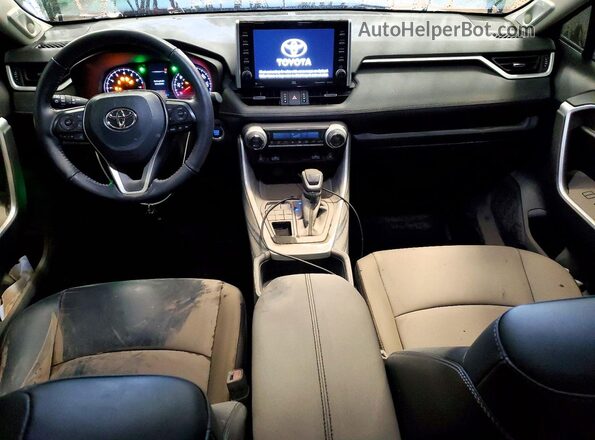 2T3A1RFV0NC263361 2022 TOYOTA RAV4 Black Առջևի վահանակի տեսք