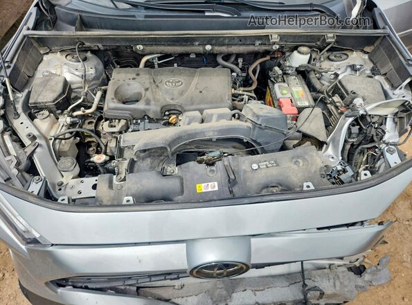 2T3A1RFV0NC265496 2022 TOYOTA RAV4 Silver Widok wnętrza z tyłu