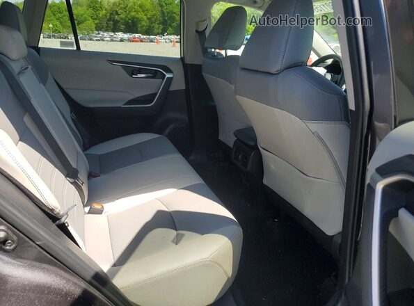 2T3A1RFV0RC428461 2024 TOYOTA RAV4 Gray Rear seats view