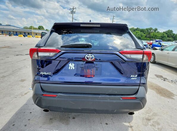 2T3A1RFV0RW415837 2024 TOYOTA RAV4 Blue Вид ззаду