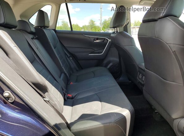 2T3A1RFV0RW439734 2024 TOYOTA RAV4 Blue Widok wnętrza z tyłu