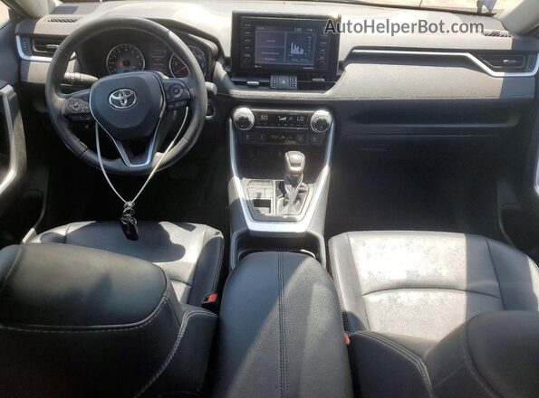 2T3A1RFV1LW092048 2020 TOYOTA RAV4 Синий Вид панели приборов