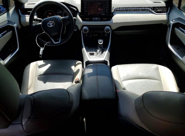 2T3A1RFV1MC190306 2021 TOYOTA RAV4 Gray Dashboard view