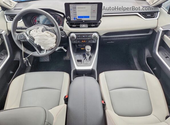 2T3A1RFV1RC402211 2024 TOYOTA RAV4 Black წინა პანელის ხედი