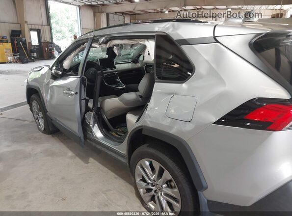 2T3A1RFV3RW438769 2024 TOYOTA RAV4 Silver 