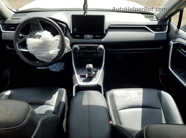 2T3A1RFV3RW456348 2024 TOYOTA RAV4 White Առջևի վահանակի տեսք
