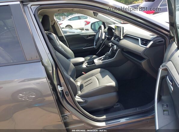 2T3A1RFV4KC041319 2019 TOYOTA RAV4 Серый Вид салона спереди