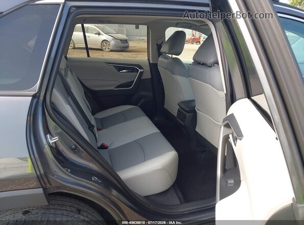 2T3A1RFV4KW076540 2019 TOYOTA RAV4 Gray Widok naklejki z numerem VIN