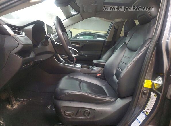 2T3A1RFV4MC146400 2021 TOYOTA RAV4 Угольный Вид салона спереди