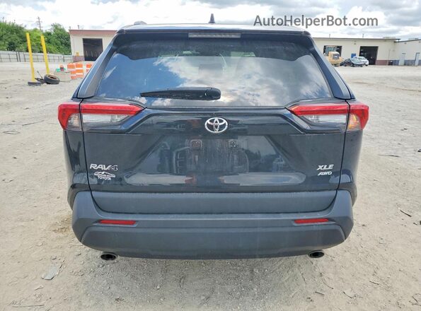 2T3A1RFV4NC270734 2022 TOYOTA RAV4 Black Widok z tyłu