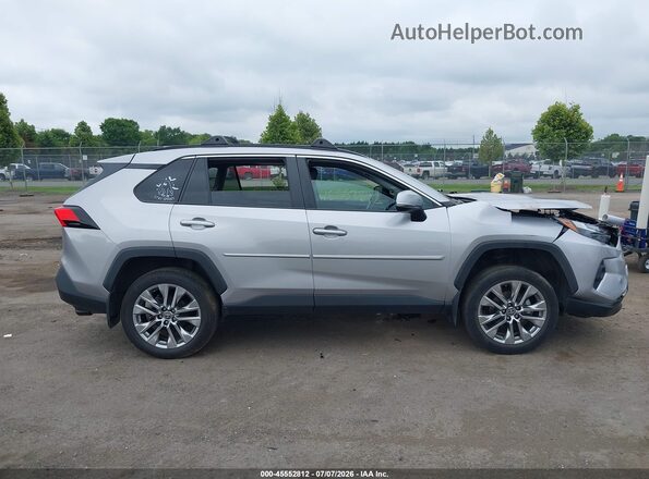 2T3A1RFV4PC379794 2023 TOYOTA RAV4 Silver უკანა სალონის ხედი
