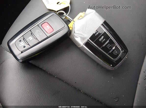 2T3A1RFV4RC405524 2024 TOYOTA RAV4 Gray Առջևի վահանակի տեսք