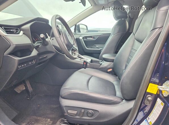 2T3A1RFV5KC029440 2019 TOYOTA RAV4 Blue Front interior view