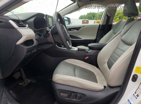 2T3A1RFV5MW233009 2021 TOYOTA RAV4 White Вид салону спереду