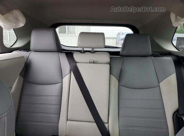 2T3A1RFV5MW233009 2021 TOYOTA RAV4 White Вид задніх сидінь